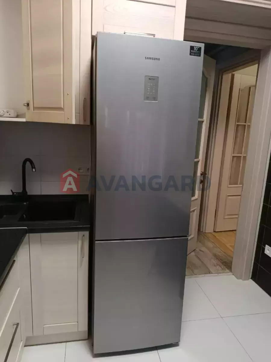 3 ��. ��������, 64/-/- ��. �., 2/5 ������ ���� 5