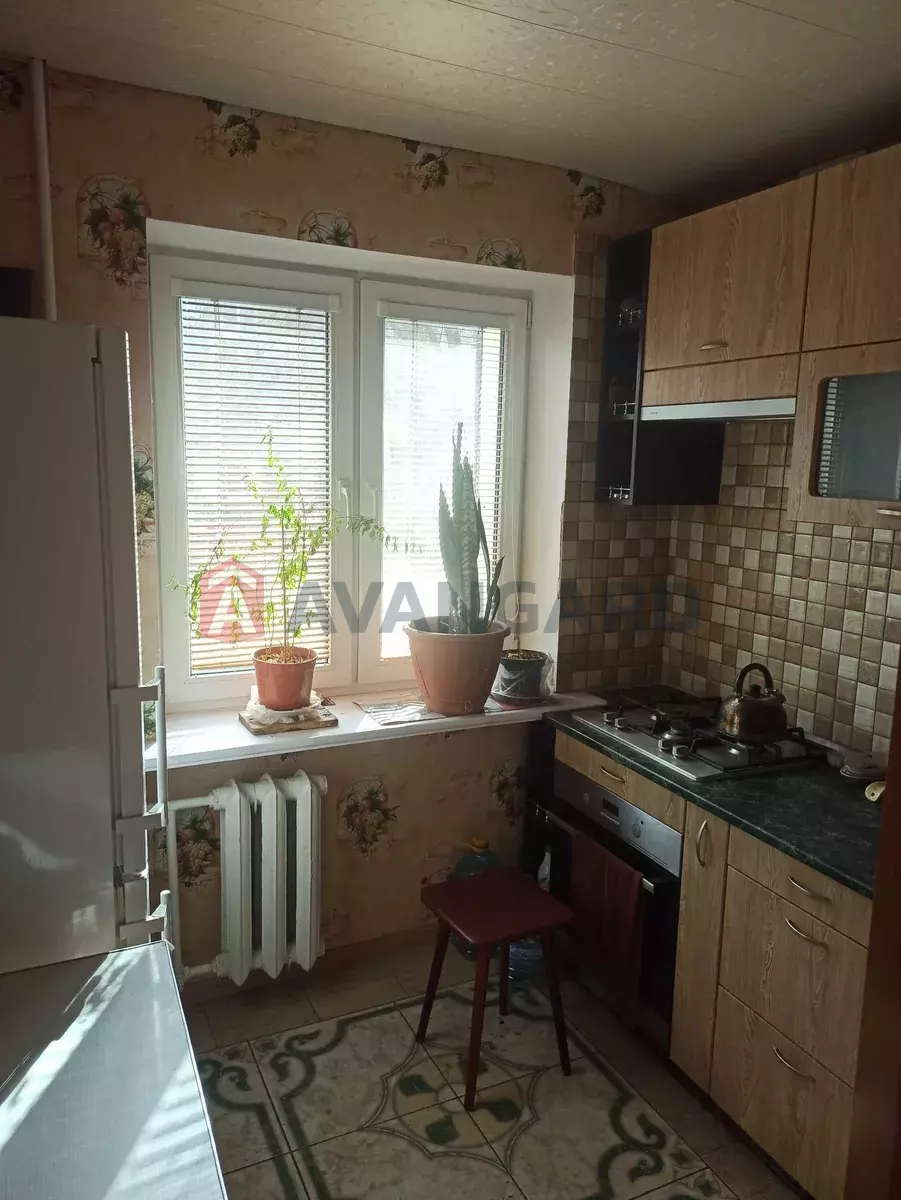 2 ����. ��������, 30/-/5 ��. �., 3/5 ���� ���� 1