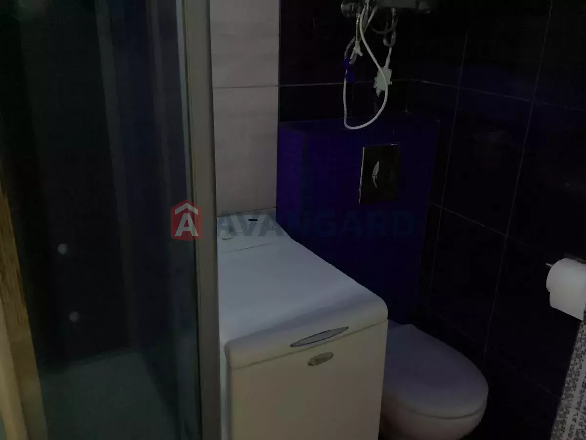 2 ��. ��������, 51/-/9 ��. �., 8/9 ������ ���� 18