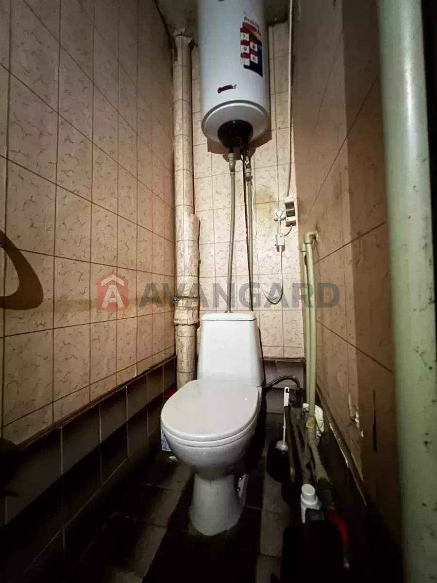 3 . , 68/-/- . ., 3/9   6