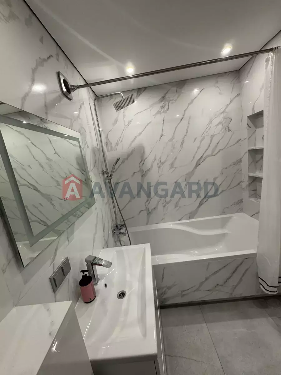 2 ��. ��������, 48/-/- ��. �., 5/10 ������ ���� 6