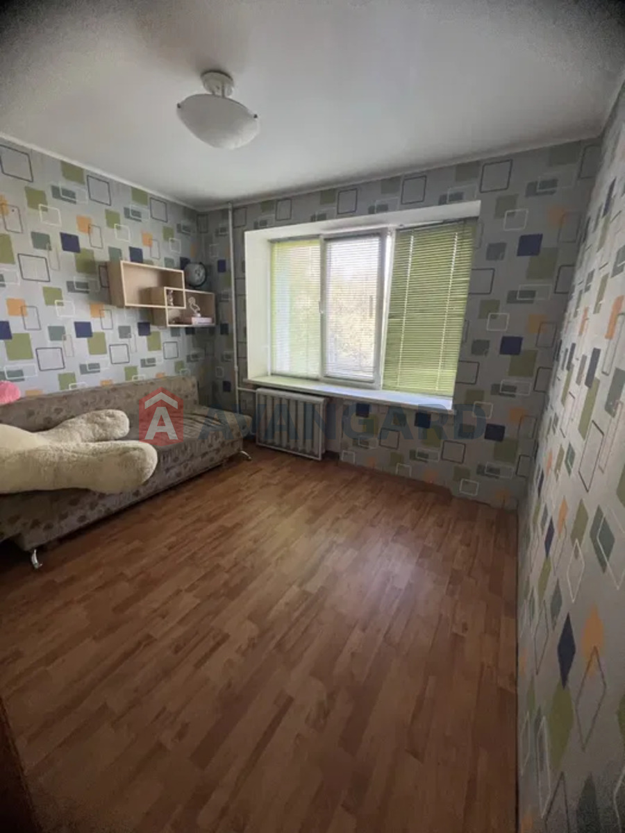 3 . , 77/-/8 . ., 5/9   7