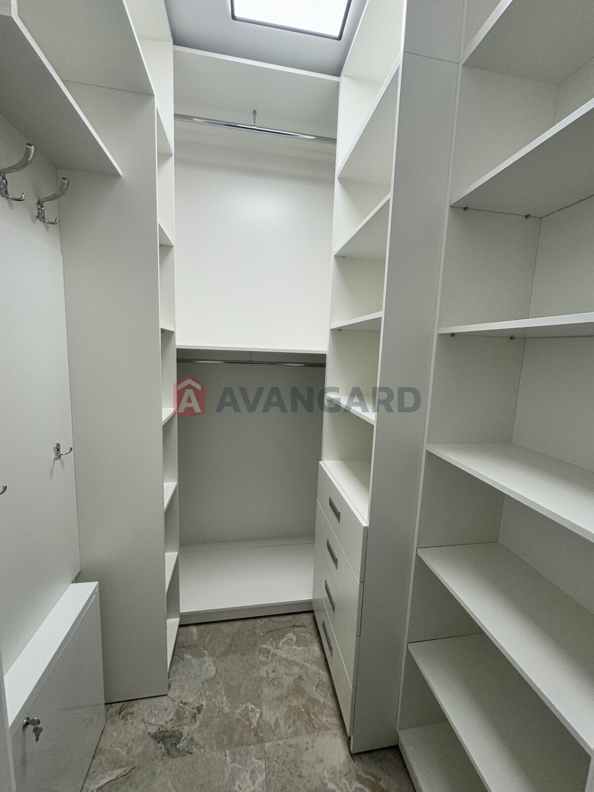 1 . , 40/-/24 . ., 8/10   14