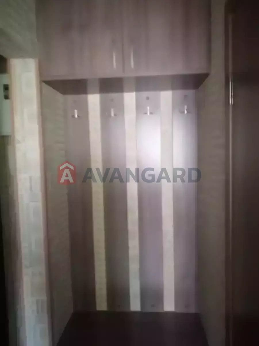 1 ��. ��������, 34/18/8 ��. �., 5/9 ������ ���� 5