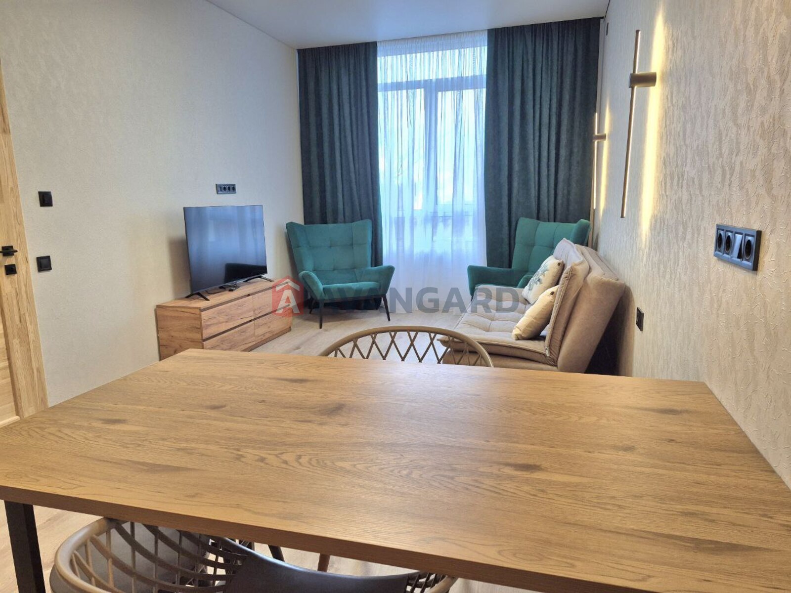 1 . , 41/25/10 . ., 1/6   3