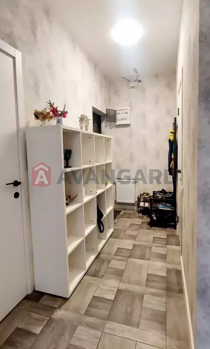 2 ��. ��������, 45/-/- ��. �., 4/18 ������ ���� 4