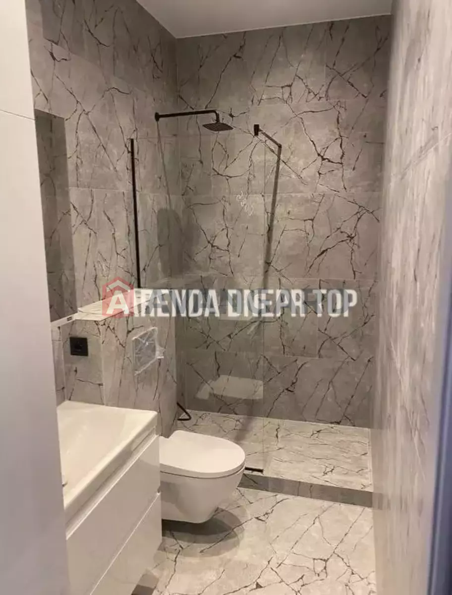 2 ��. ��������, 42/-/- ��. �., 3/10 ������ ���� 10