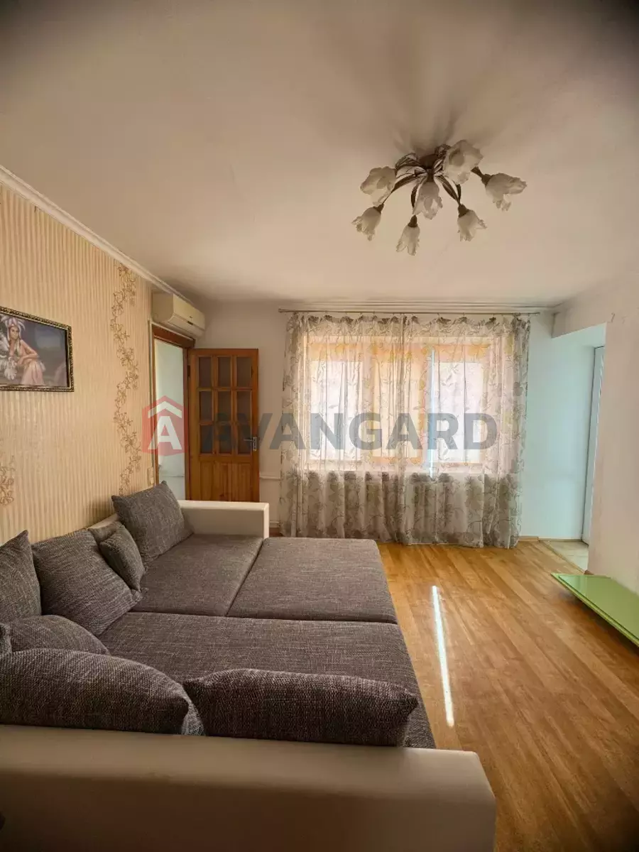 2 ��. ��������, 50/40/10 ��. �., 10/10 ������ ���� 12