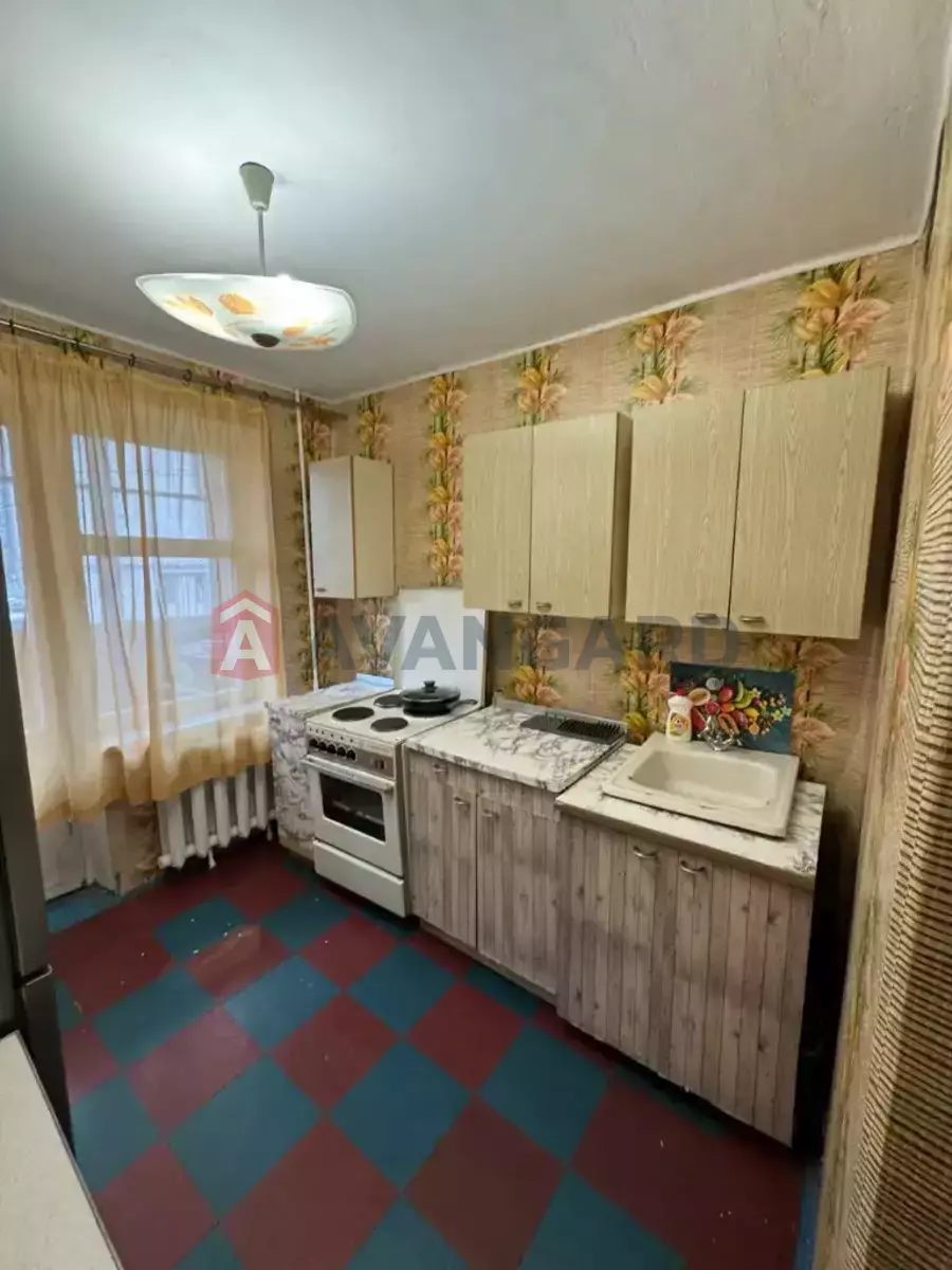 1 ����. ��������, 40/20/10 ��. �., 5/14 ���� ���� 6