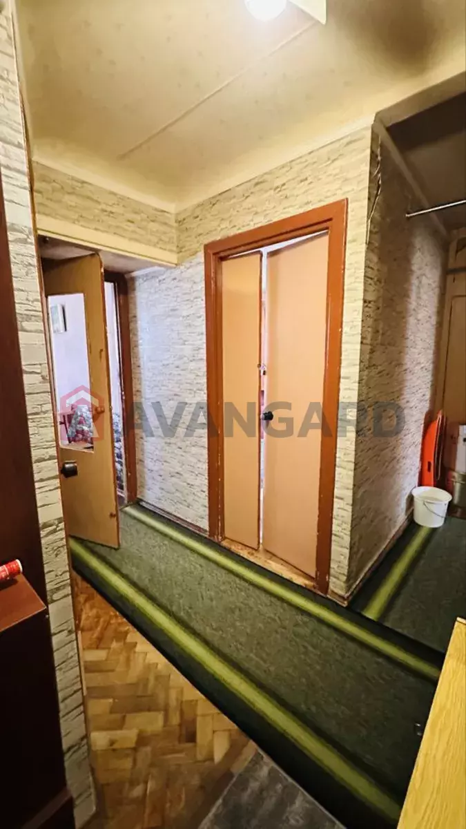 1 ����. ��������, 35/-/6 ��. �., 3/5 ���� ���� 9