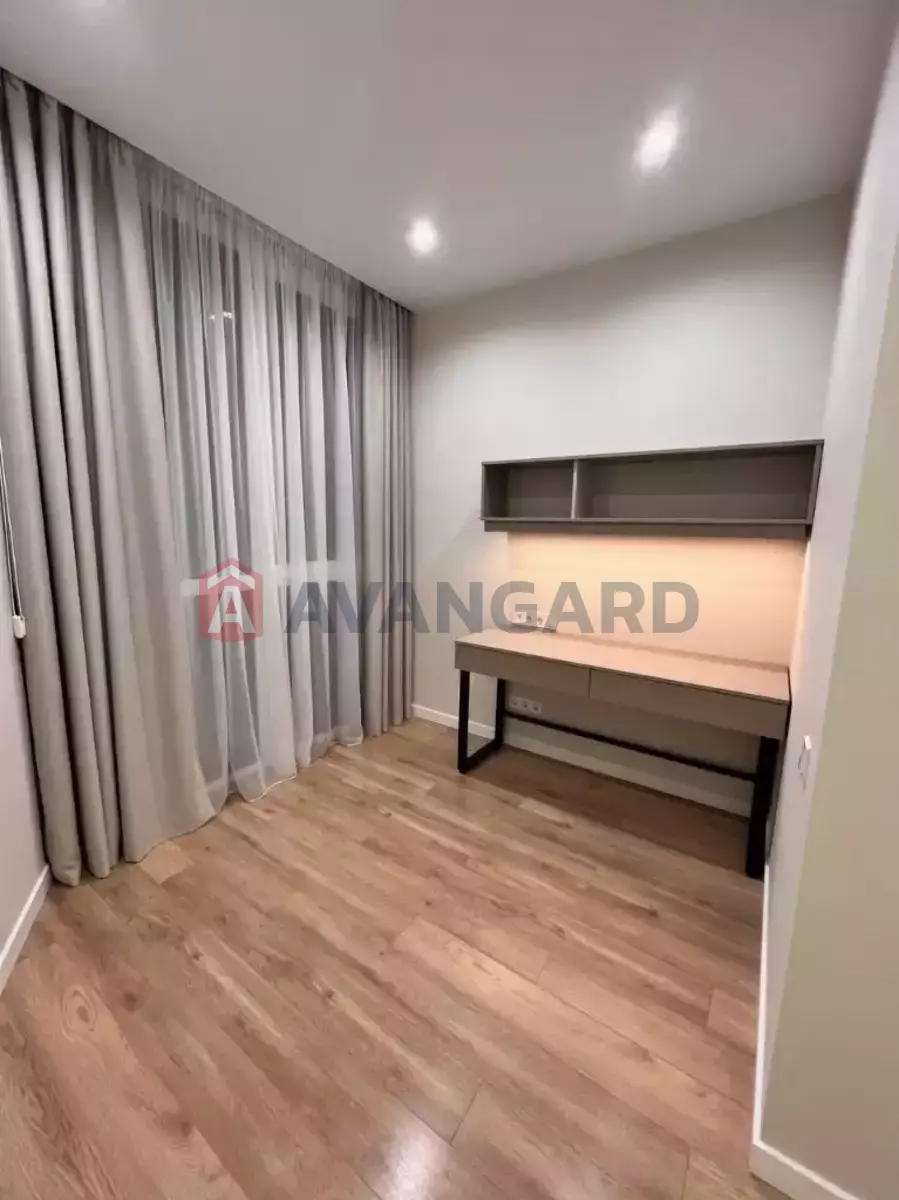 2 ��. ��������, 60/-/- ��. �., 10/14 ������ ���� 6