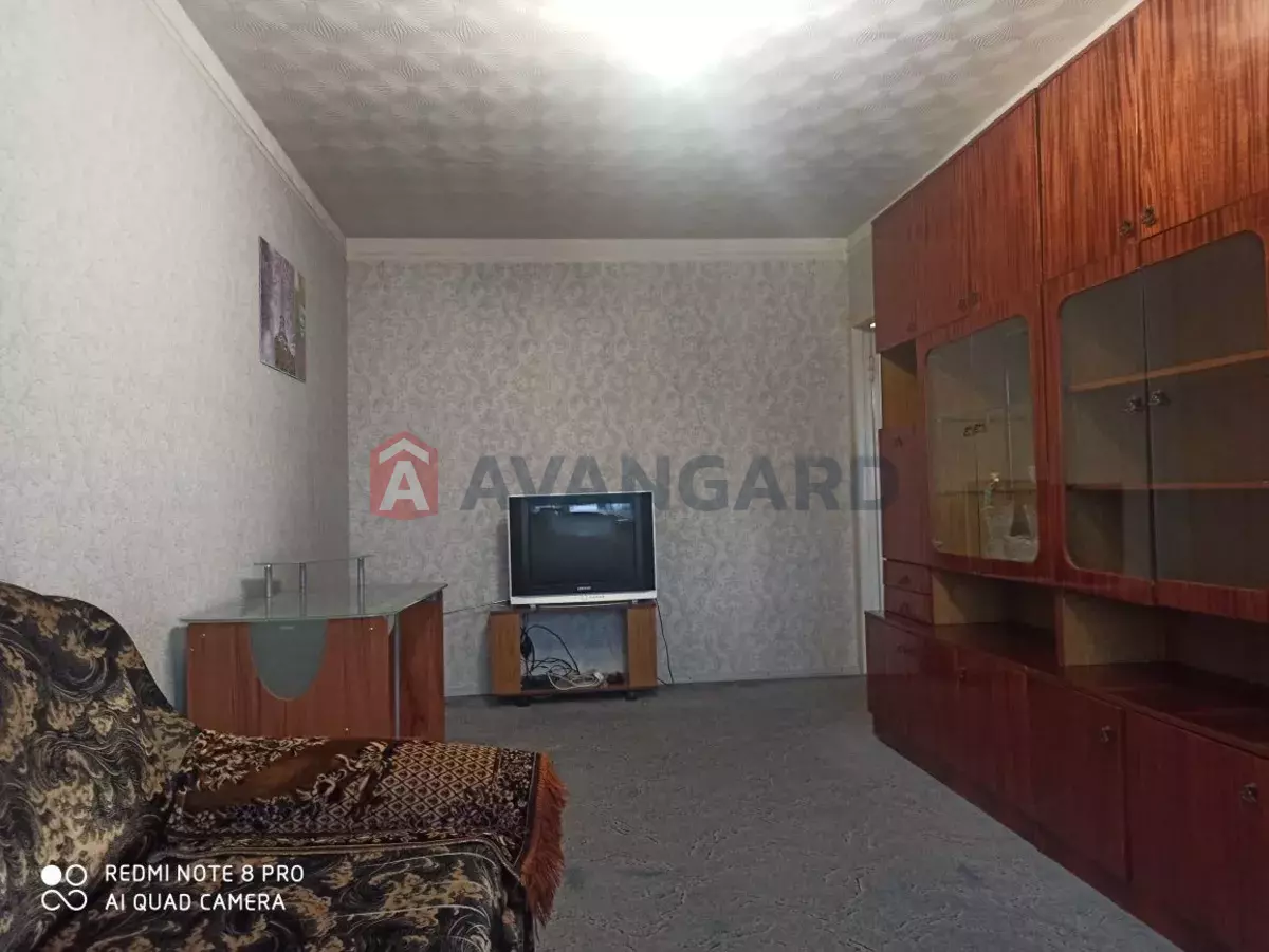 1 ��. ��������, 50/-/12 ��. �., 15/16 ������ ���� 12