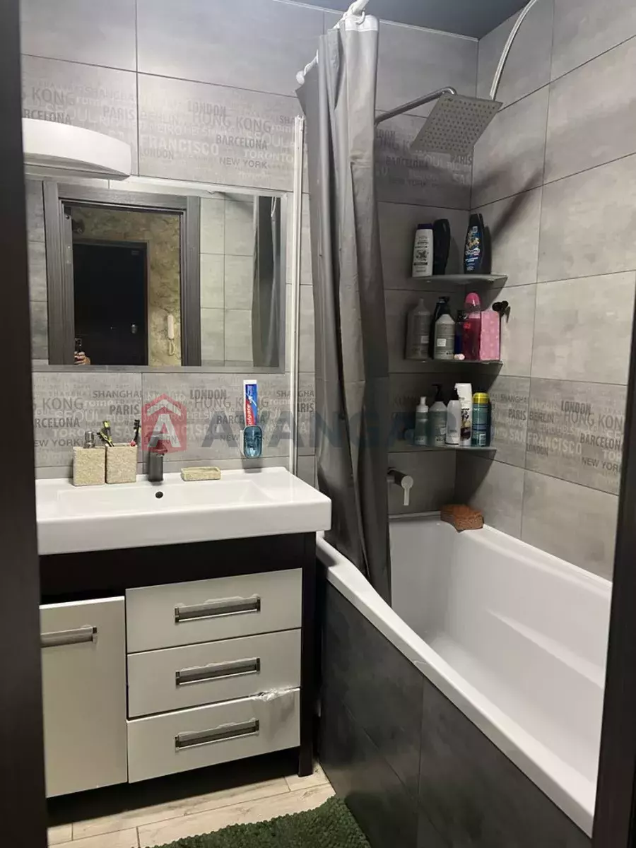 4 . , 80/-/20 . ., 8/9   5