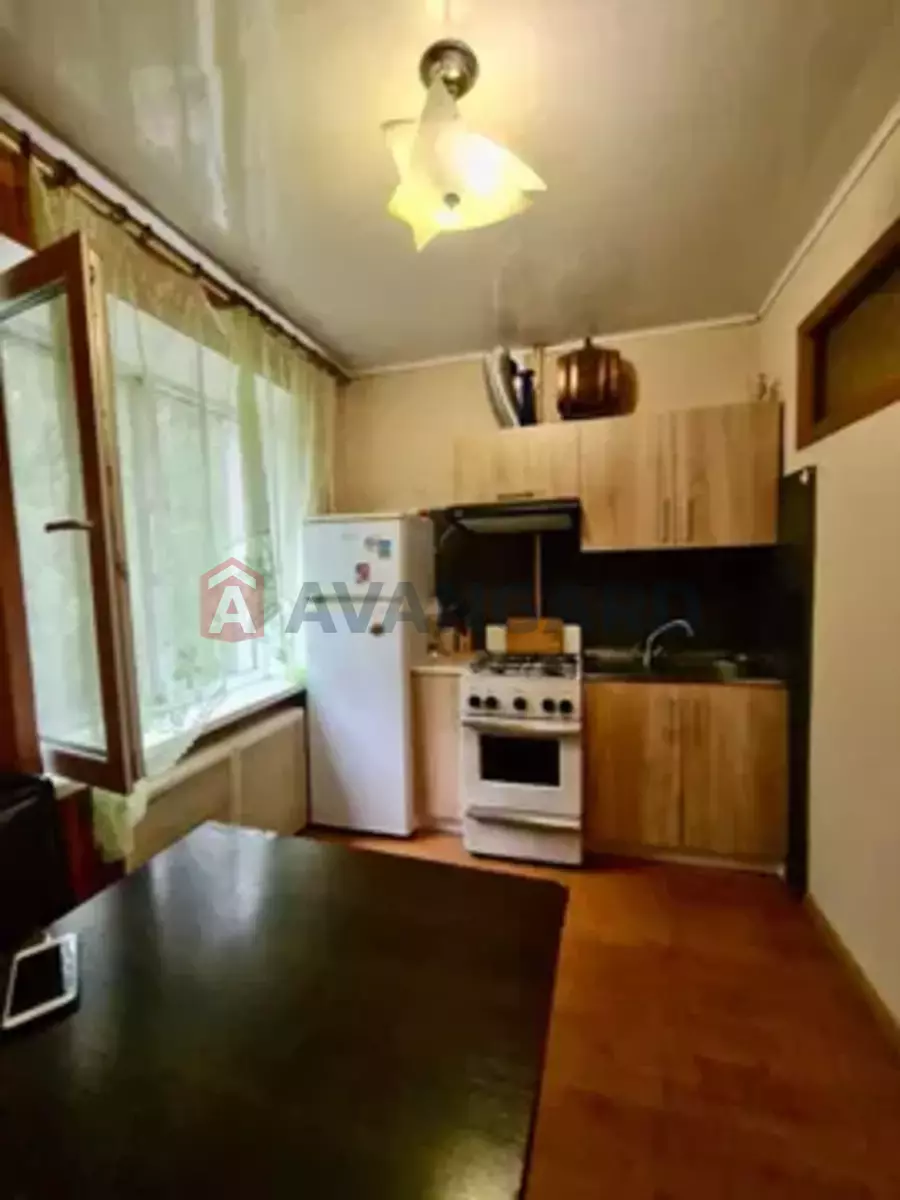 2 ����. ��������, 45/28/8 ��. �., 6/9 ���� ���� 2