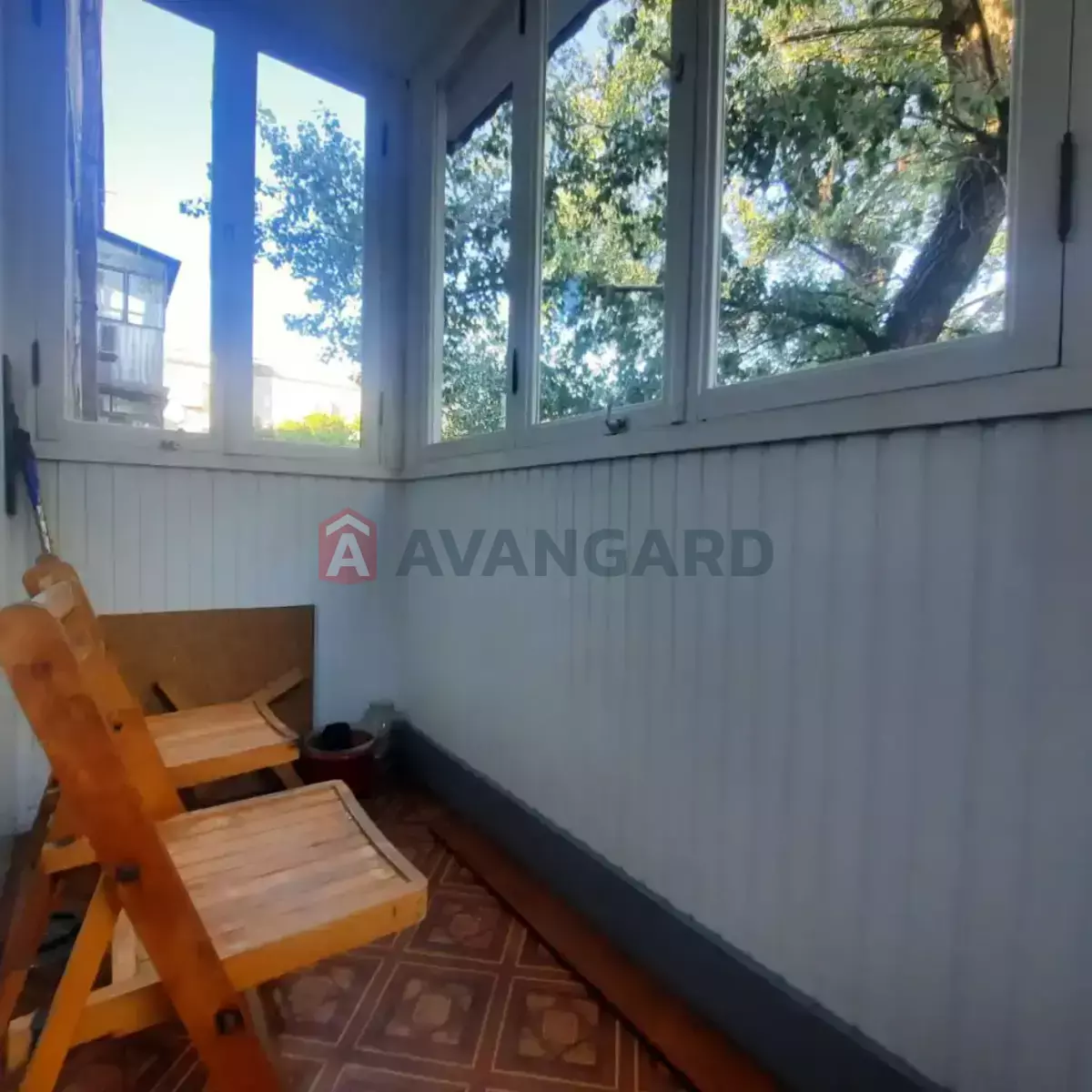 5 ��. ��������, 93/65/8 ��. �., 3/4 ������ ���� 8