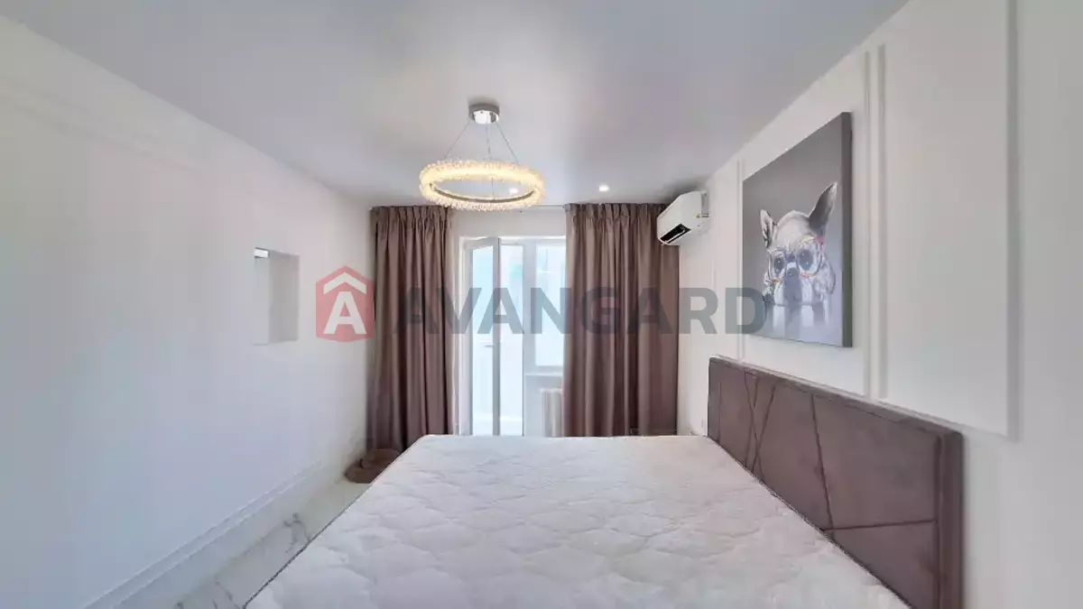 2 . , 54/34/7 . ., 8/9   4