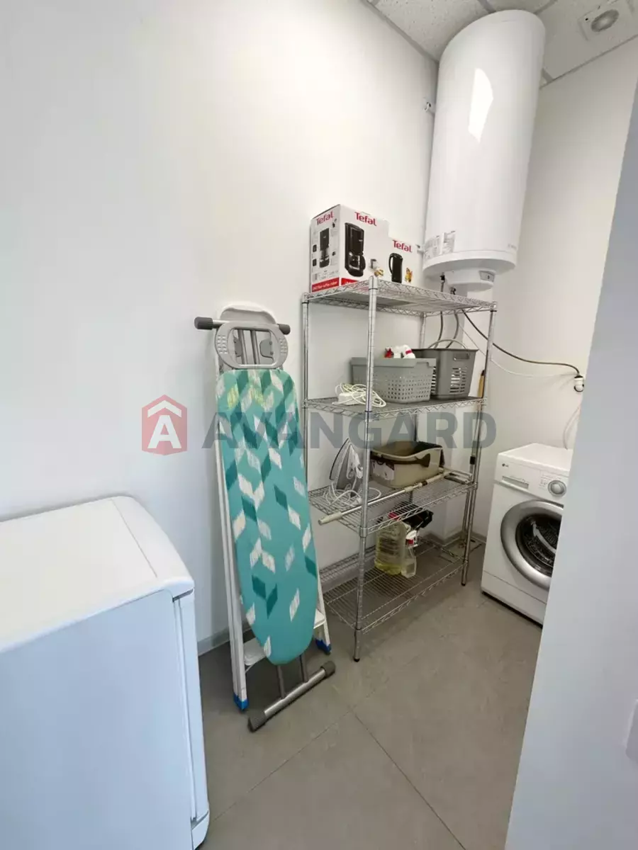 3 ��. ��������, 90/80/25 ��. �., 15/22 ������ ���� 21