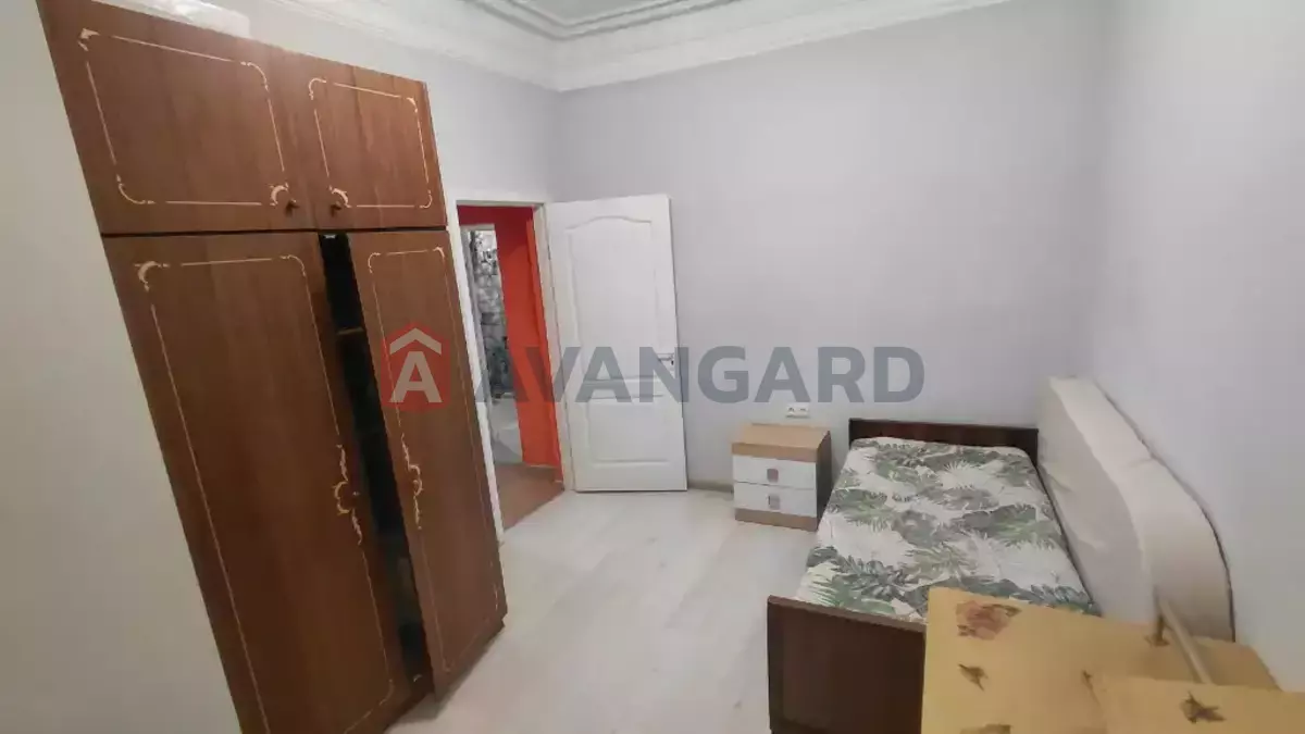 2 ����. ��������, 56/-/8 ��. �., 1/1 ���� ���� 10