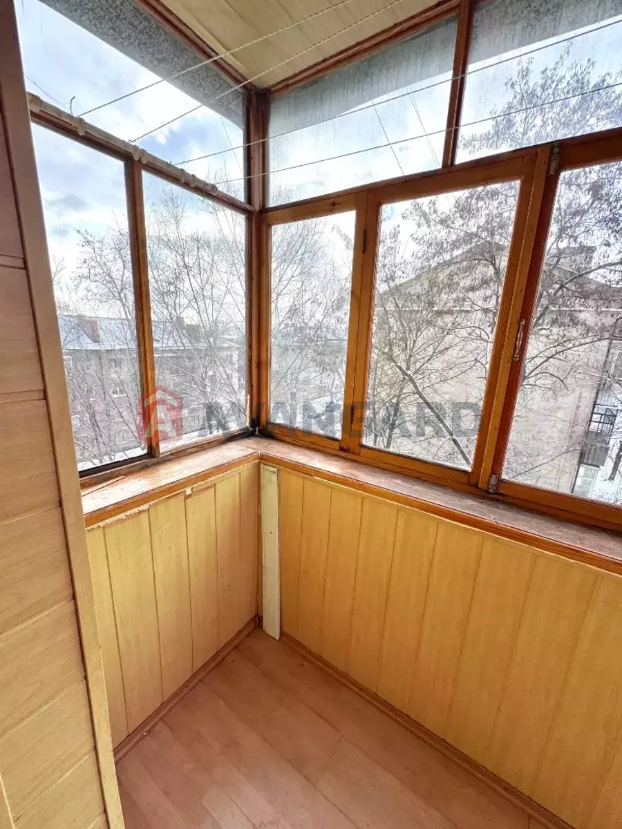 3 ����. ��������, 60/-/8 ��. �., 5/9 ���� ���� 16