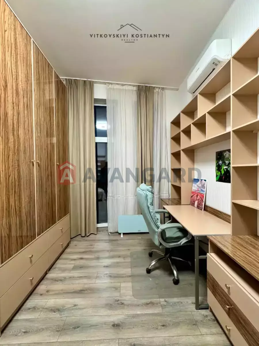 3 ��. ��������, 110/-/20 ��. �., 3/15 ������ ���� 5