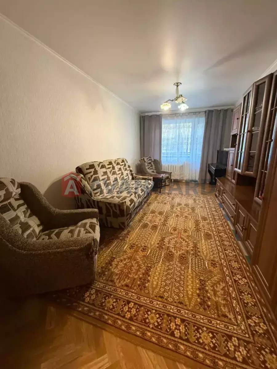 2 ��. ��������, 52/36/8 ��. �., 3/9 ������ ���� 3