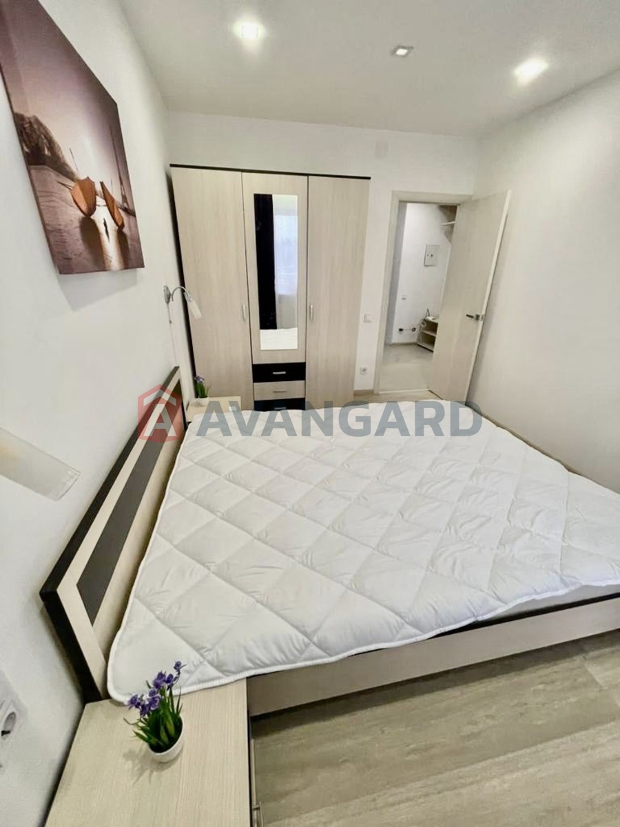 2 ��. ��������, 52/-/- ��. �., 3/10 ������ ���� 3