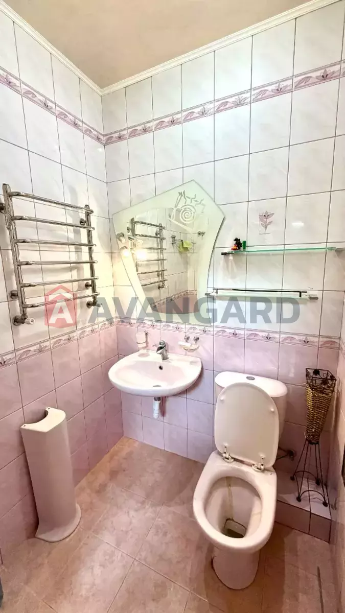 3 ����. ��������, 130/-/- ��. �., 4/14 ���� ���� 8