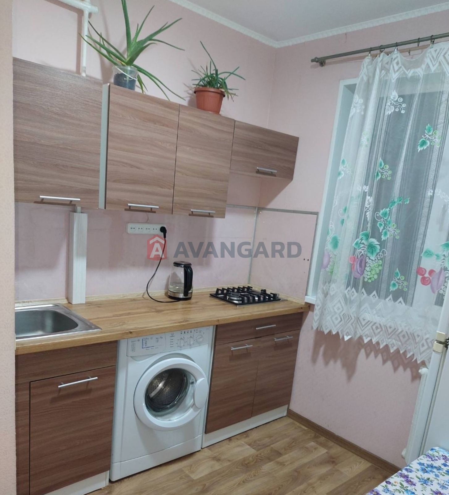 1 ��. ��������, 31/15/7 ��. �., 1/5 ������ ���� 2