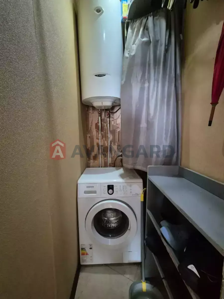 1 ��. ��������, 37/-/- ��. �., 9/9 ������ ���� 7