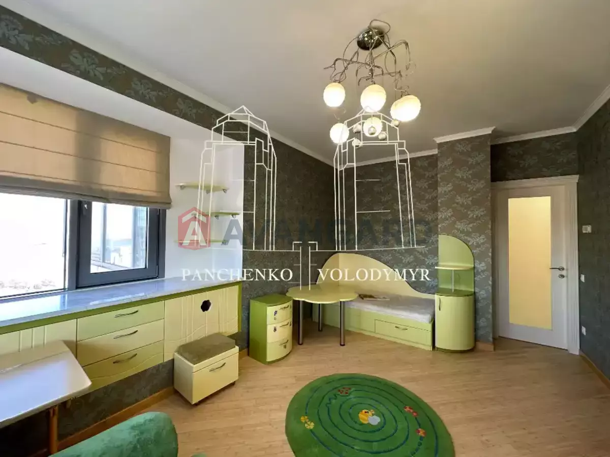 4 ��. ��������, 189/-/20 ��. �., 9/24 ������ ���� 19