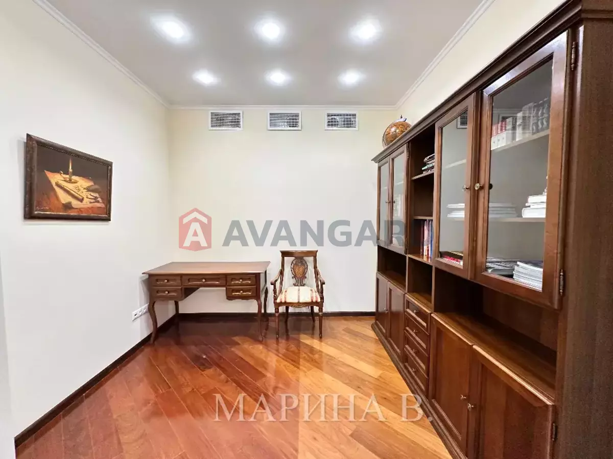 4 ��. ��������, 189/-/35 ��. �., 9/24 ������ ���� 13