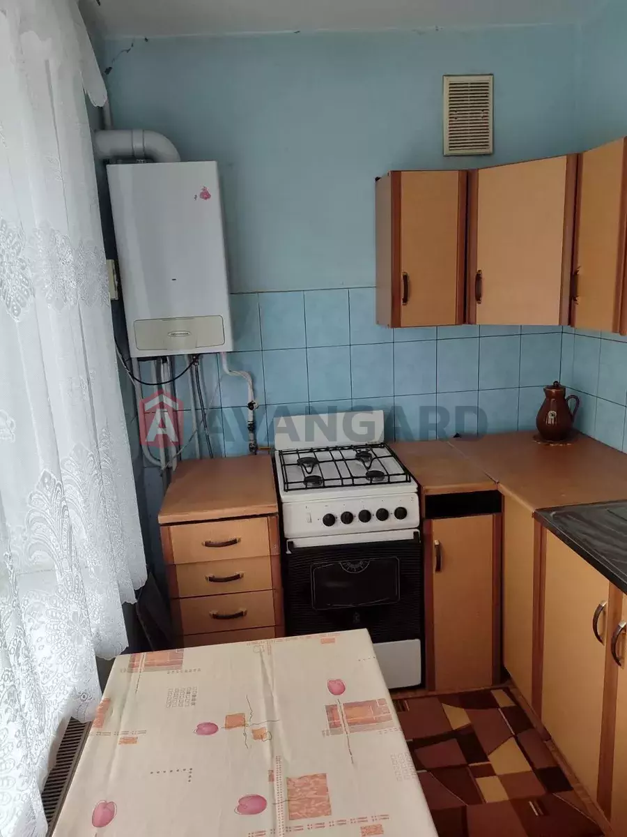 1 ��. ��������, 43/-/9 ��. �., 1/2 ������ ���� 1