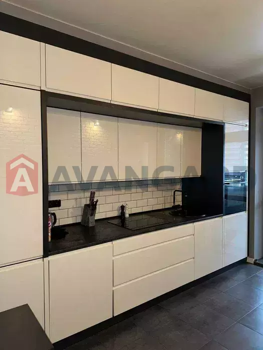 1 ��. ��������, 51/-/15 ��. �., 9/10 ������ ���� 5