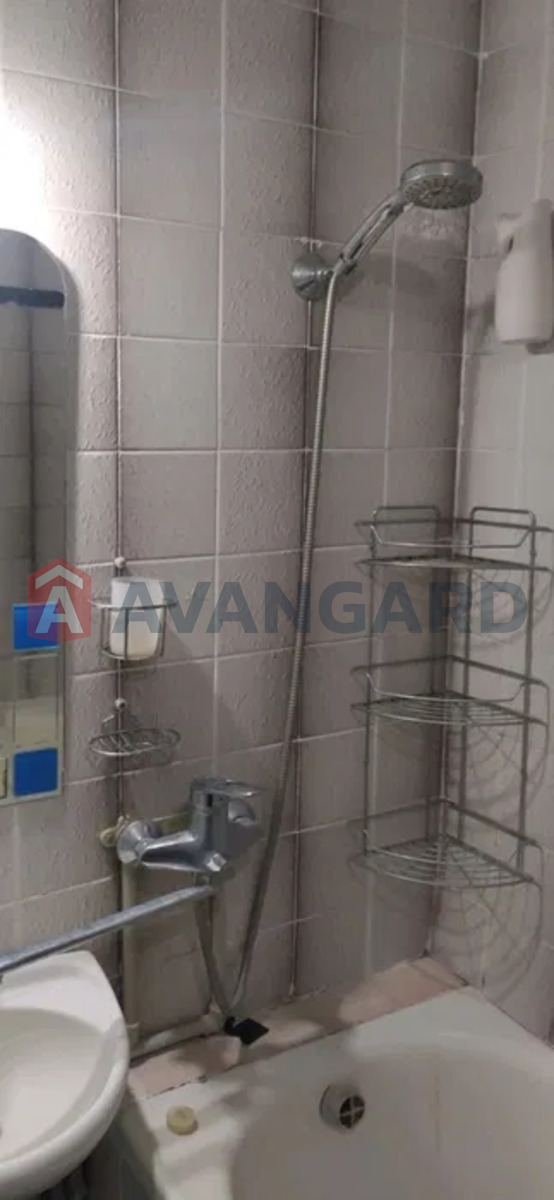 2 ��. ��������, 35/-/8 ��. �., 4/5 ������ ���� 18