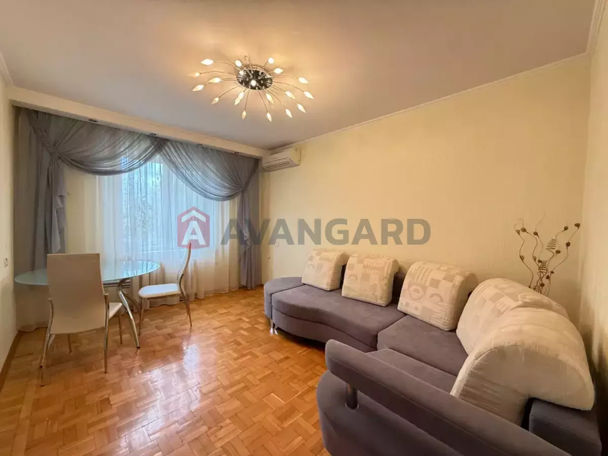 3 ��. ��������, 72/40/9 ��. �., 3/9 ������ ���� 29