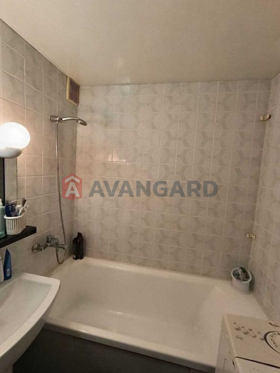 2 ����. ��������, 64/-/9 ��. �., 6/9 ���� ���� 6