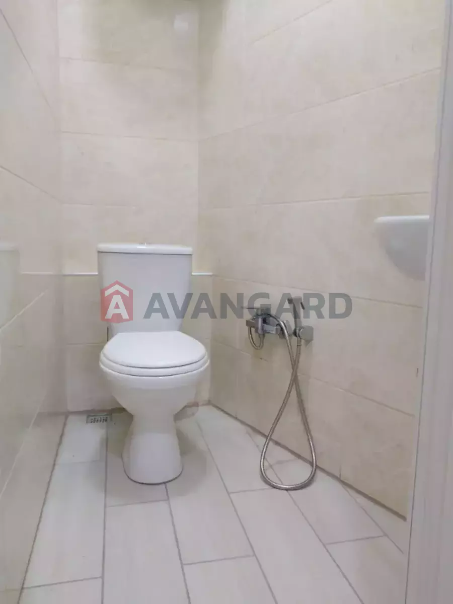 2 ����. ��������, 50/-/15 ��. �., 19/22 ���� ���� 5