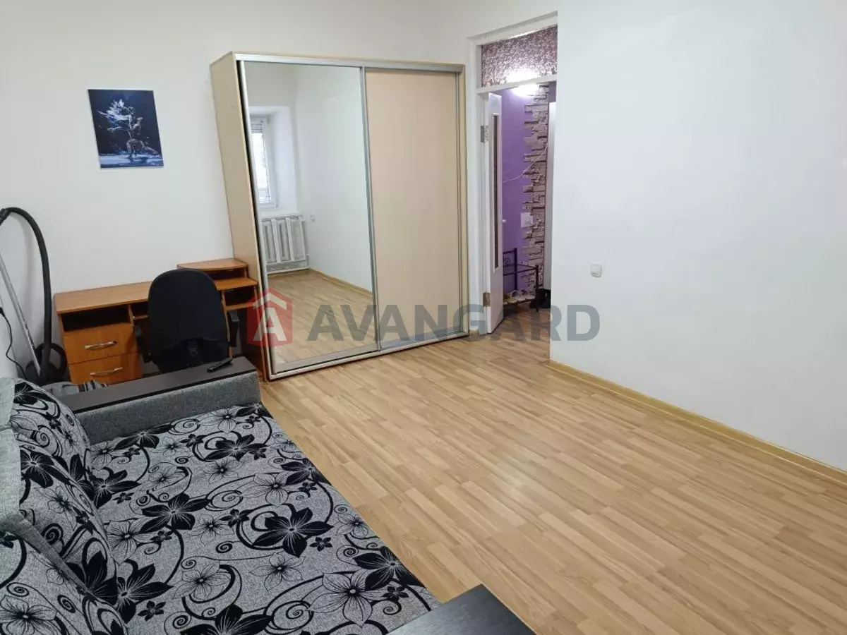 1 ��. ��������, 32/-/7 ��. �., 1/1 ������ ���� 6