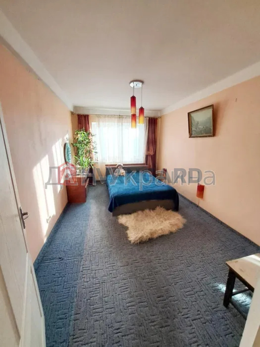 3 ��. ��������, 63/-/7 ��. �., 9/9 ������ ���� 1