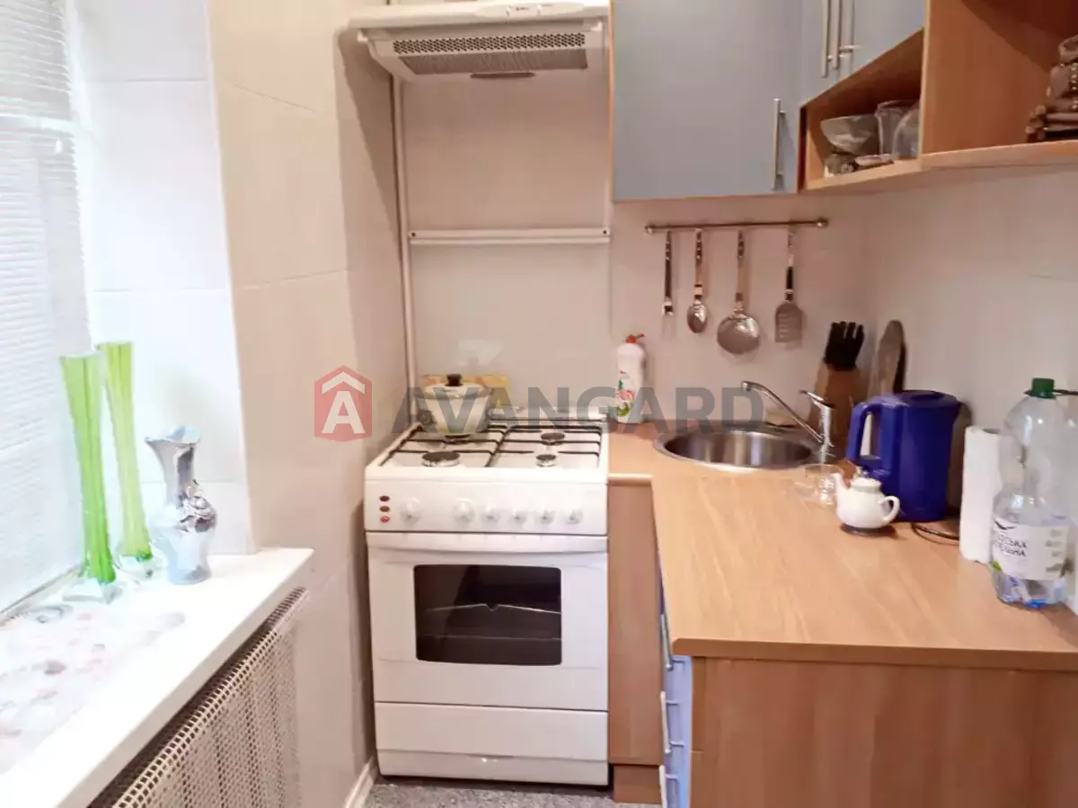 2 ����. ��������, 51/33/6 ��. �., 1/5 ���� ���� 1