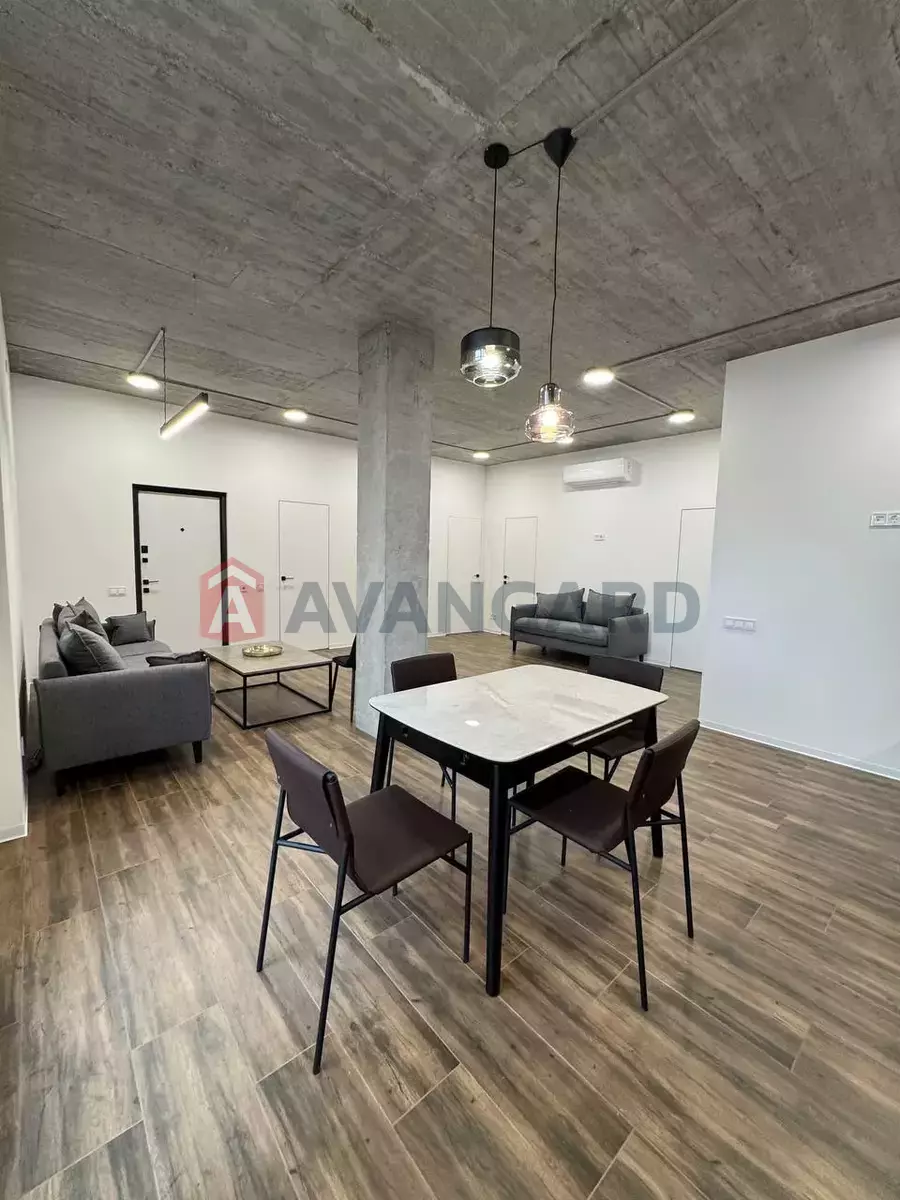 3 . , 100/-/- . ., 14/14   9