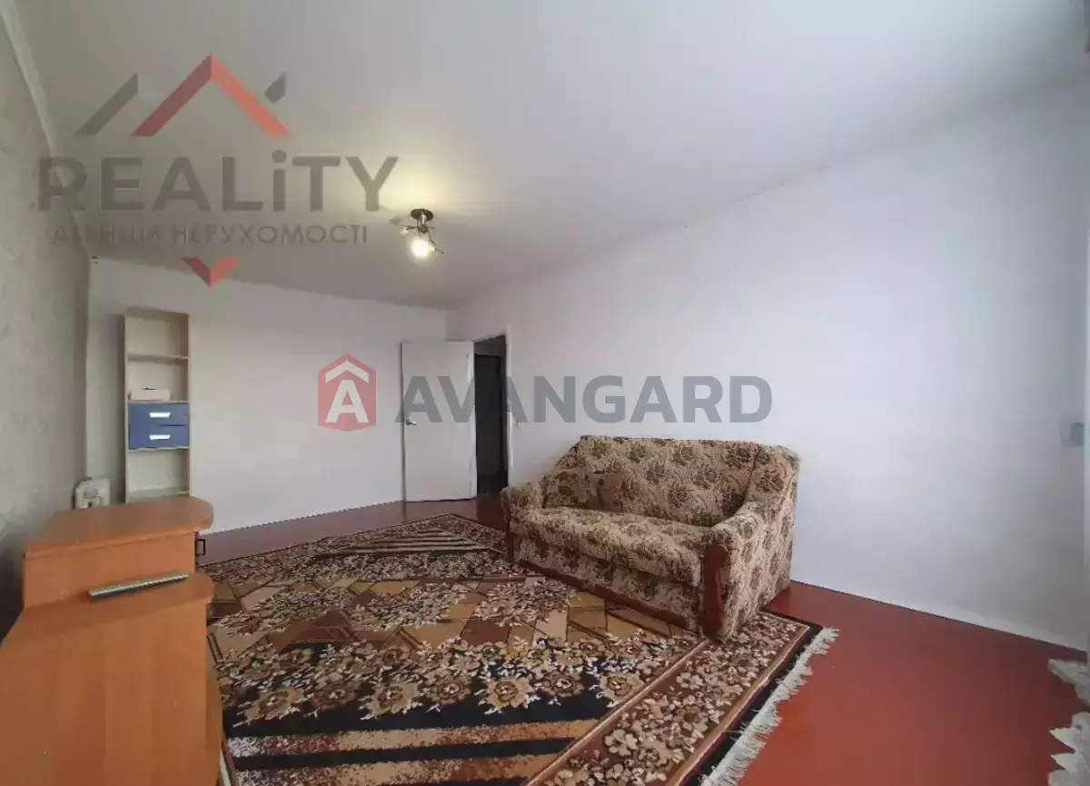 1 ��. ��������, 31/17/6 ��. �., 9/9 ������ ���� 2