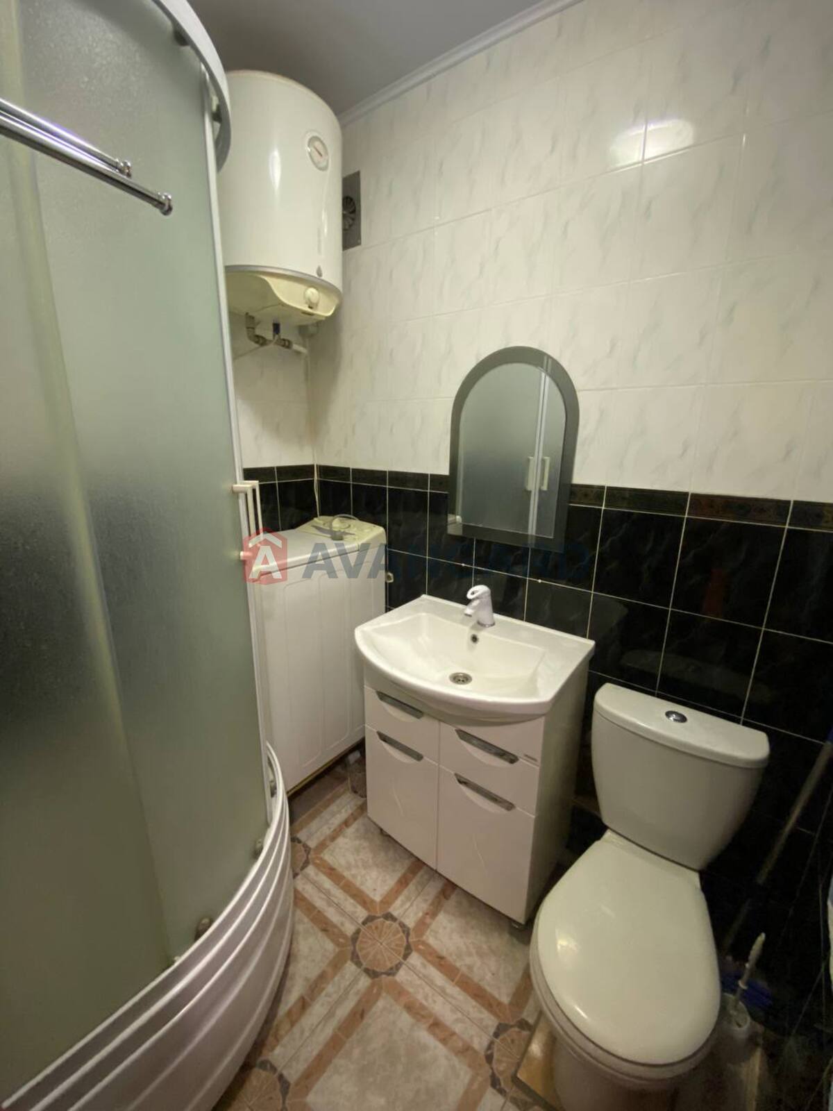 1 ��. ��������, 33/6/16 ��. �., 2/5 ������ ���� 8