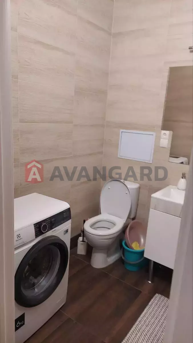 1 ����. ��������, 47/21/16 ��. �., 2/12 ���� ���� 4