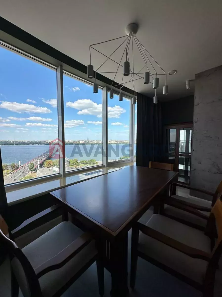 3 ��. ��������, 110/-/10 ��. �., 10/20 ������ ���� 5