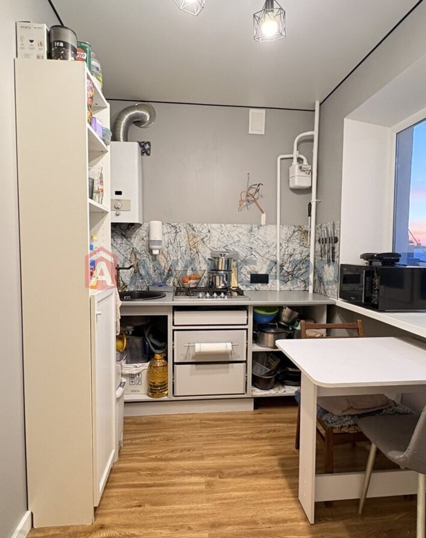 2 ����. ��������, 43/28/7 ��. �., 4/5 ���� ���� 7