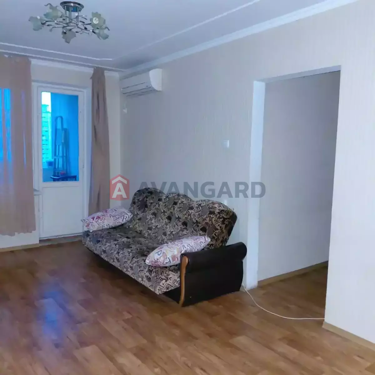 3 ��. ��������, 57/30/8 ��. �., 7/9 ������ ���� 11