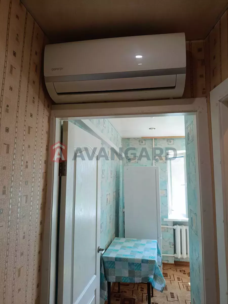 1 ��. ��������, 31/-/12 ��. �., 4/5 ������ ���� 6