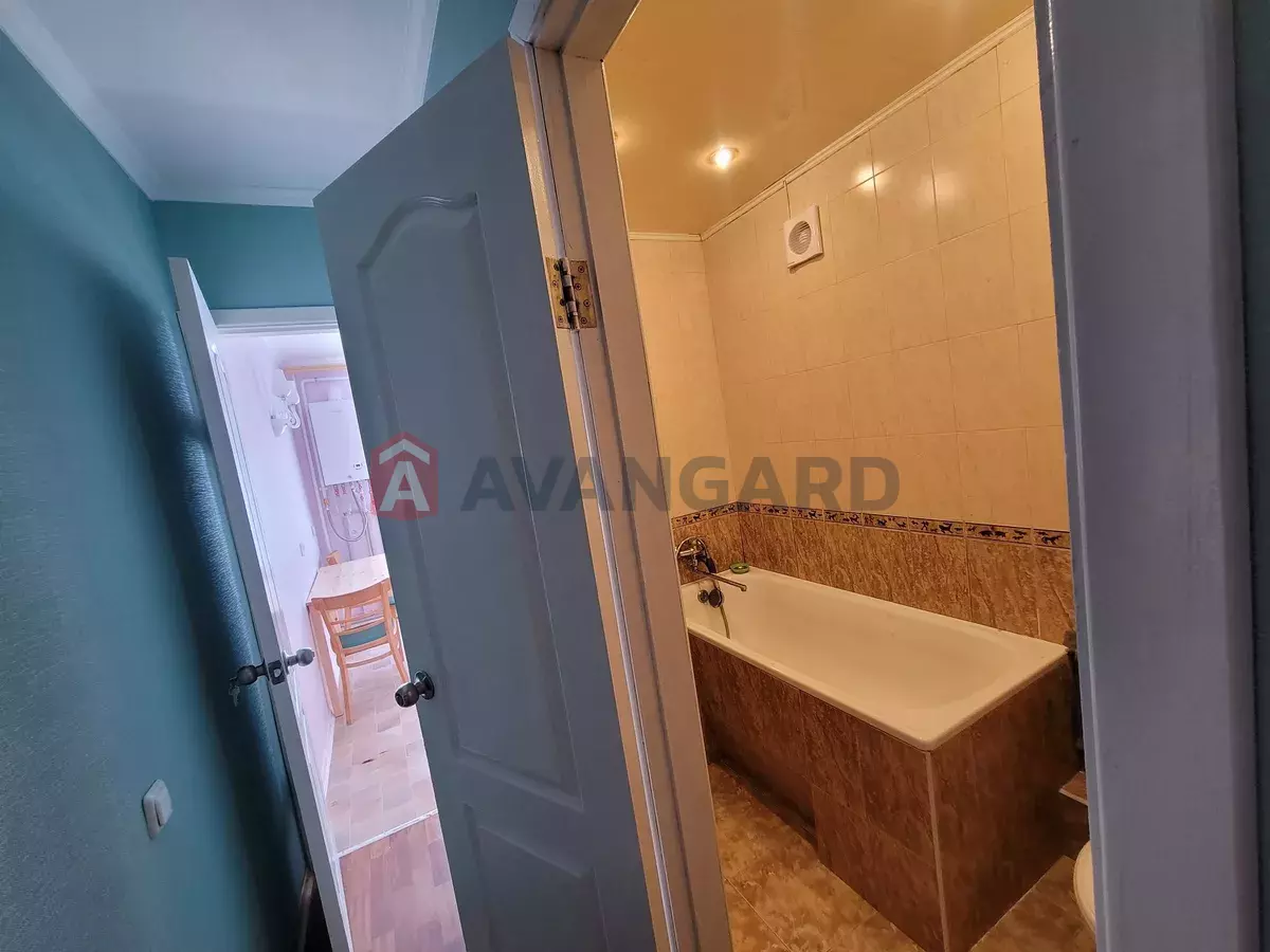 2 . , 46/-/8 . ., 3/9   5