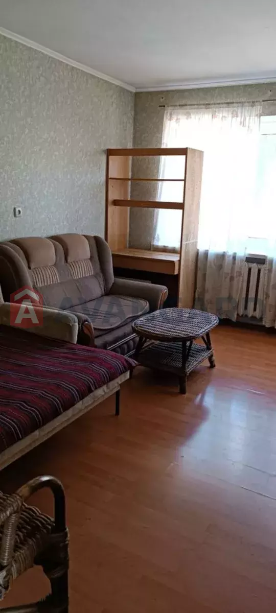 2 ����. ��������, 48/-/5 ��. �., 3/5 ���� ���� 1